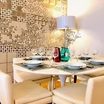 Baixa Chiado Aurea Apartment